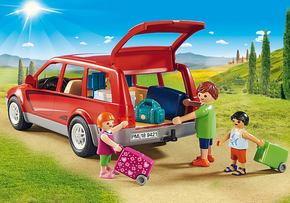 9421-family-car-raff-and-friends